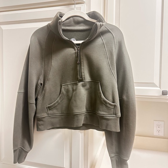 Scuba oversized funnel-neck half zip up in army green size XS/S - Picture 3 of 5